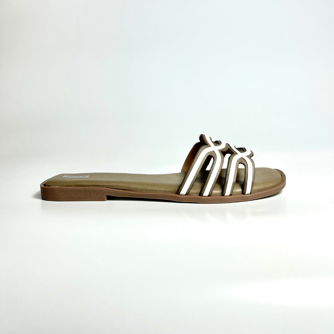 Quiet Loops - Beige Nude