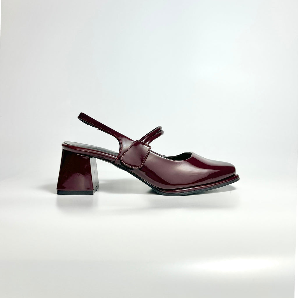 The Statement - Burgundy Pumps