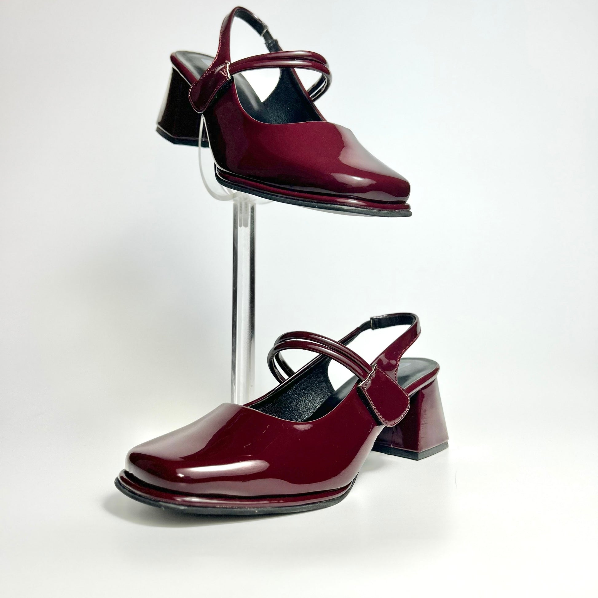 The Statement - Burgundy Pumps