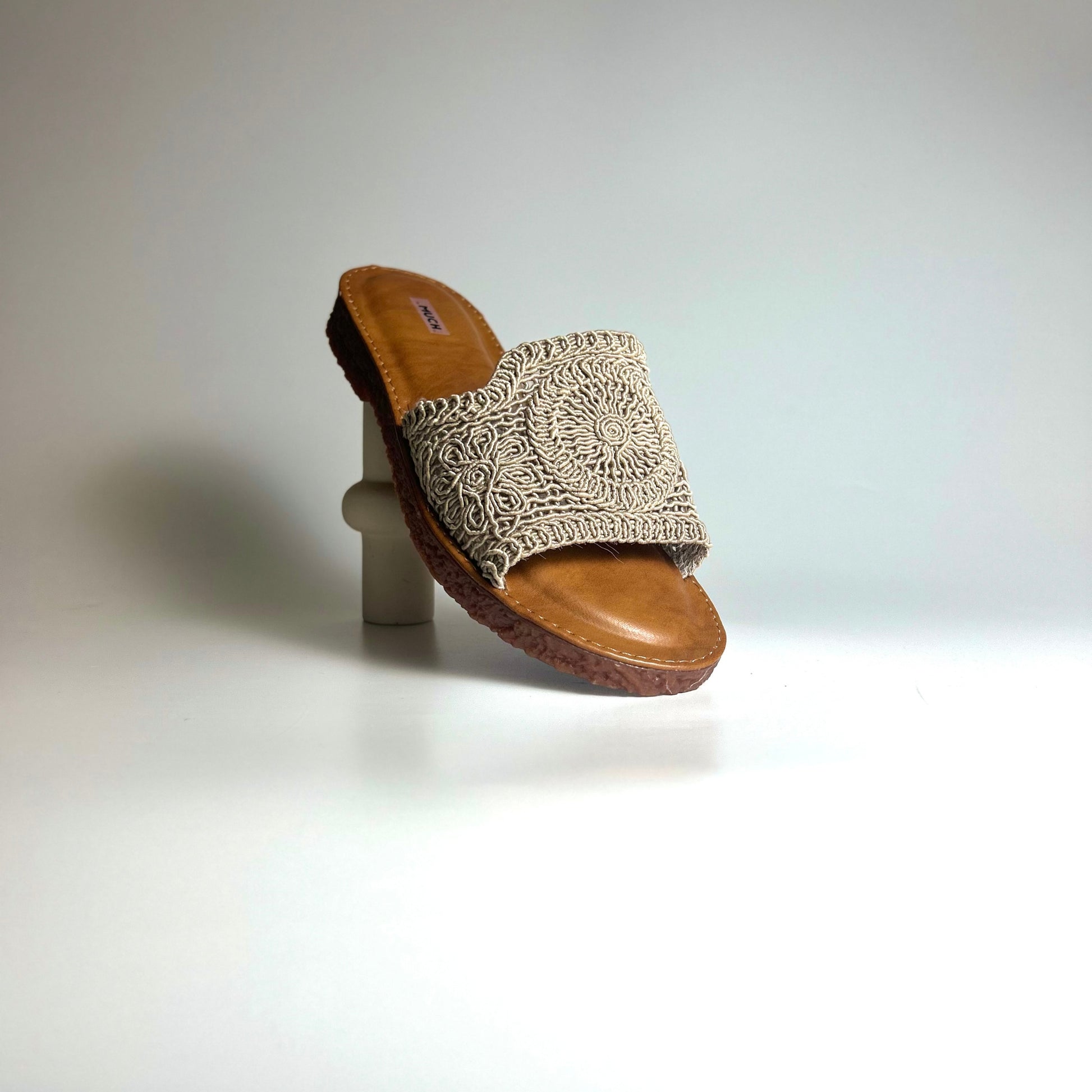 Sutras of Sand - Flat Cushioned