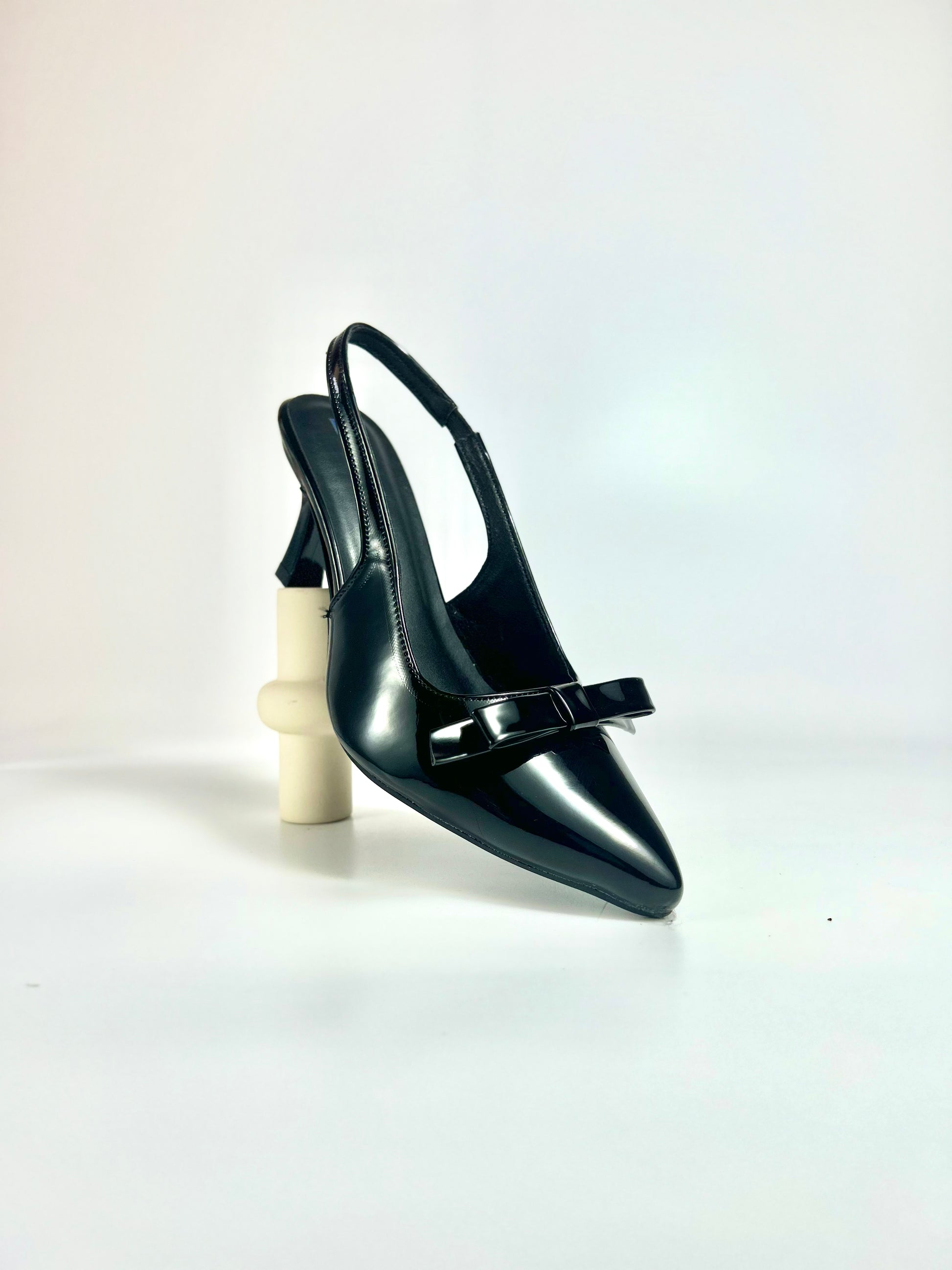 The Neutral Note – Black Mules