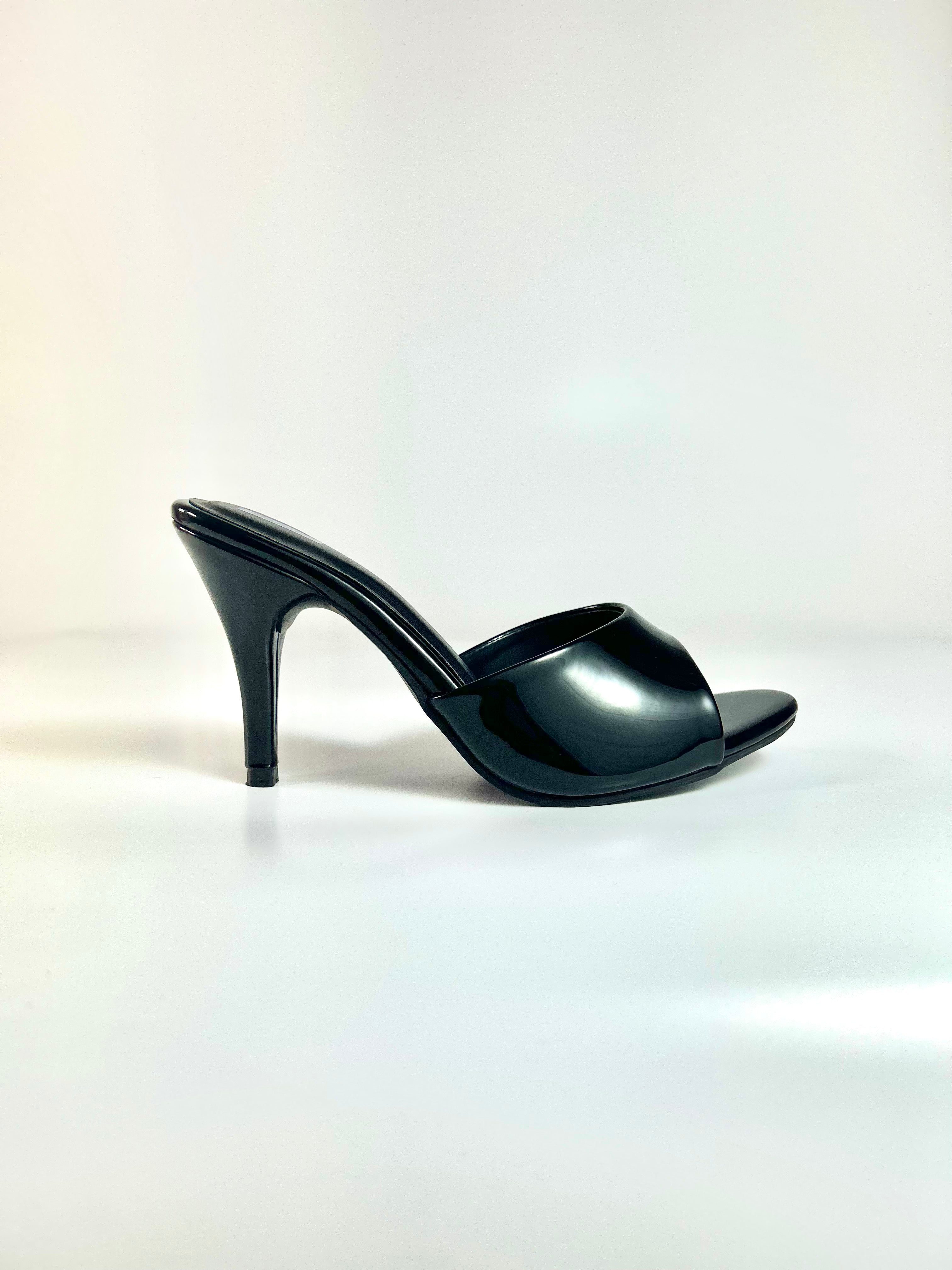 The Bare Edit – Black Slip-On Heel