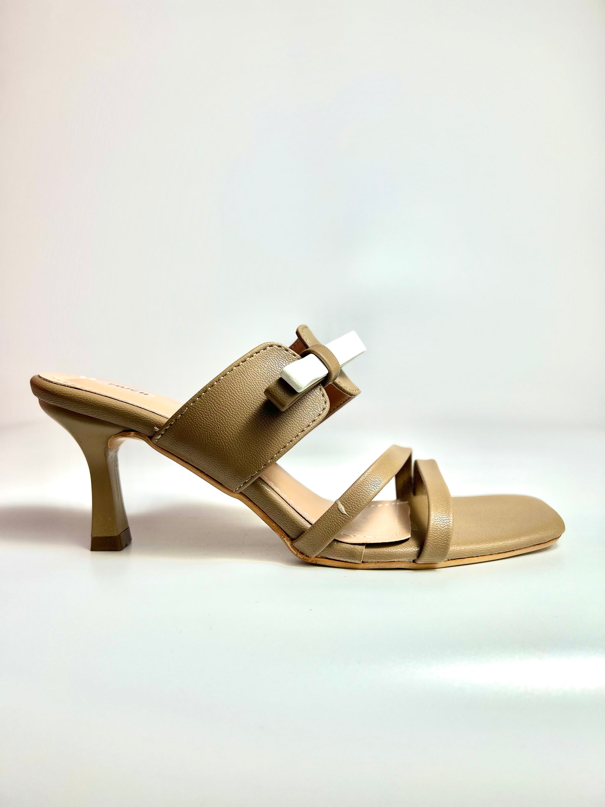 The Hazel Bow – Brown Bow Slip-On Heel