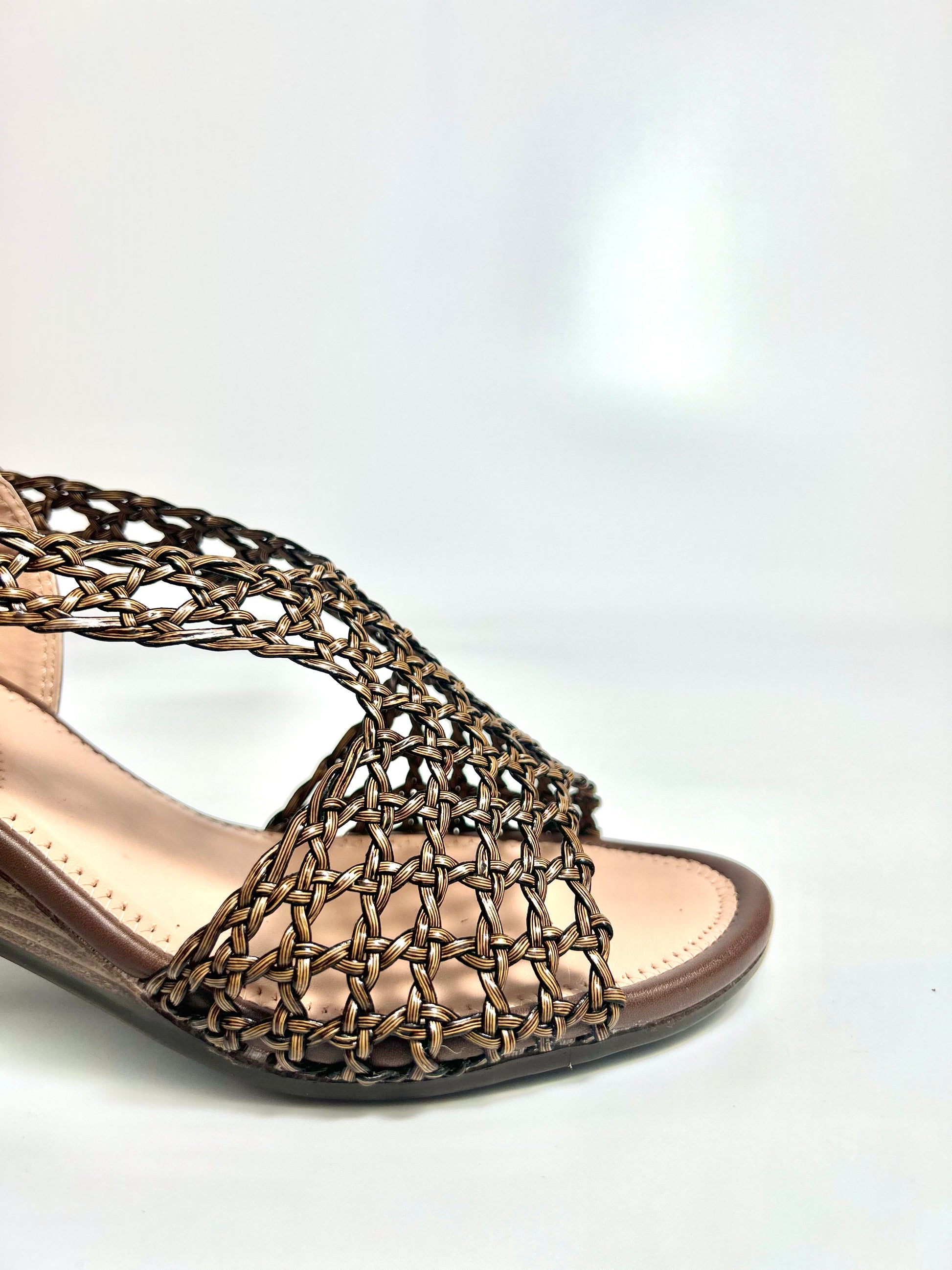 The Air Edit – Brown Mesh Flatform Sandal