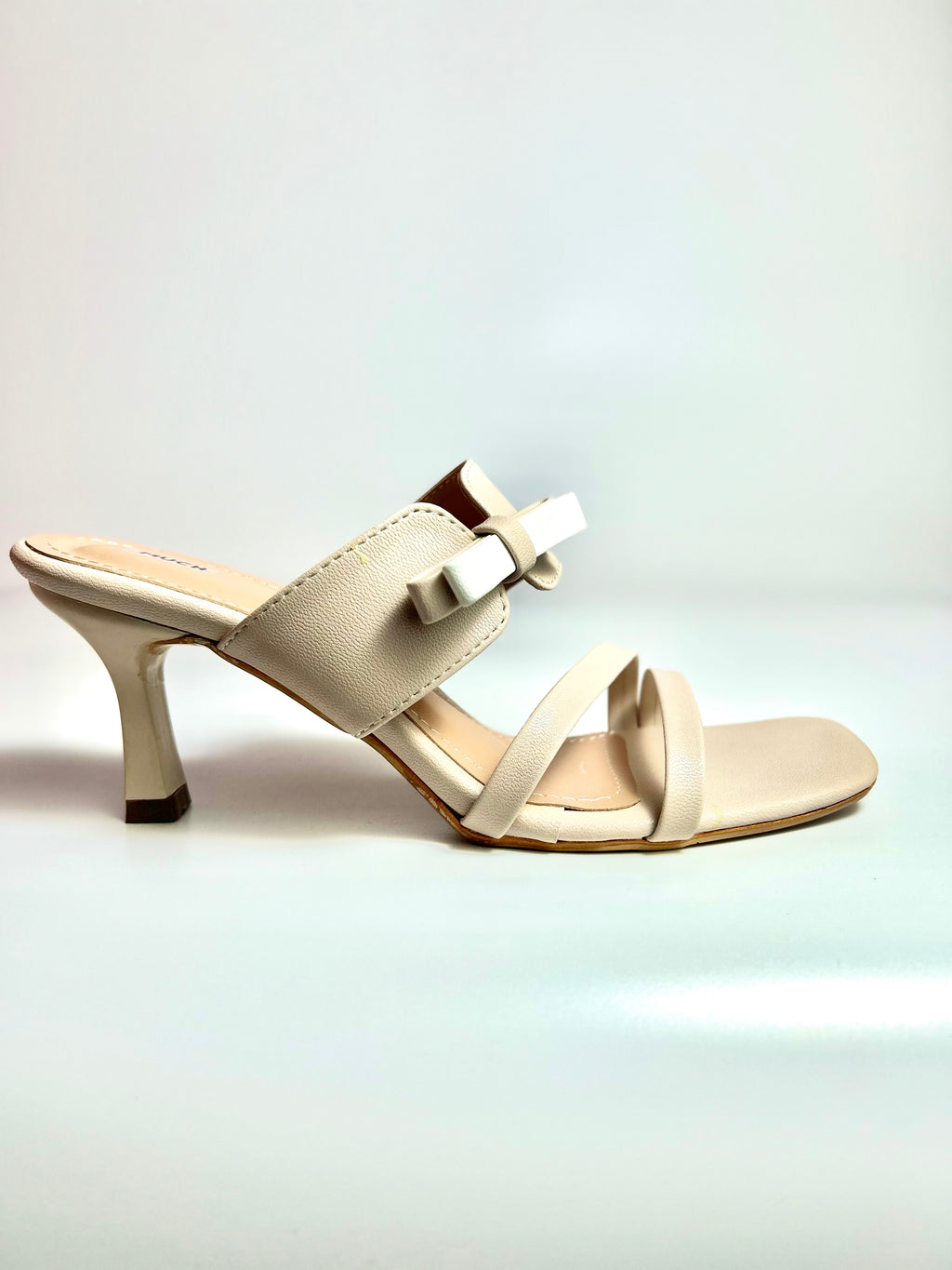 The Hazel Bow – Cream Bow Slip-On Heel