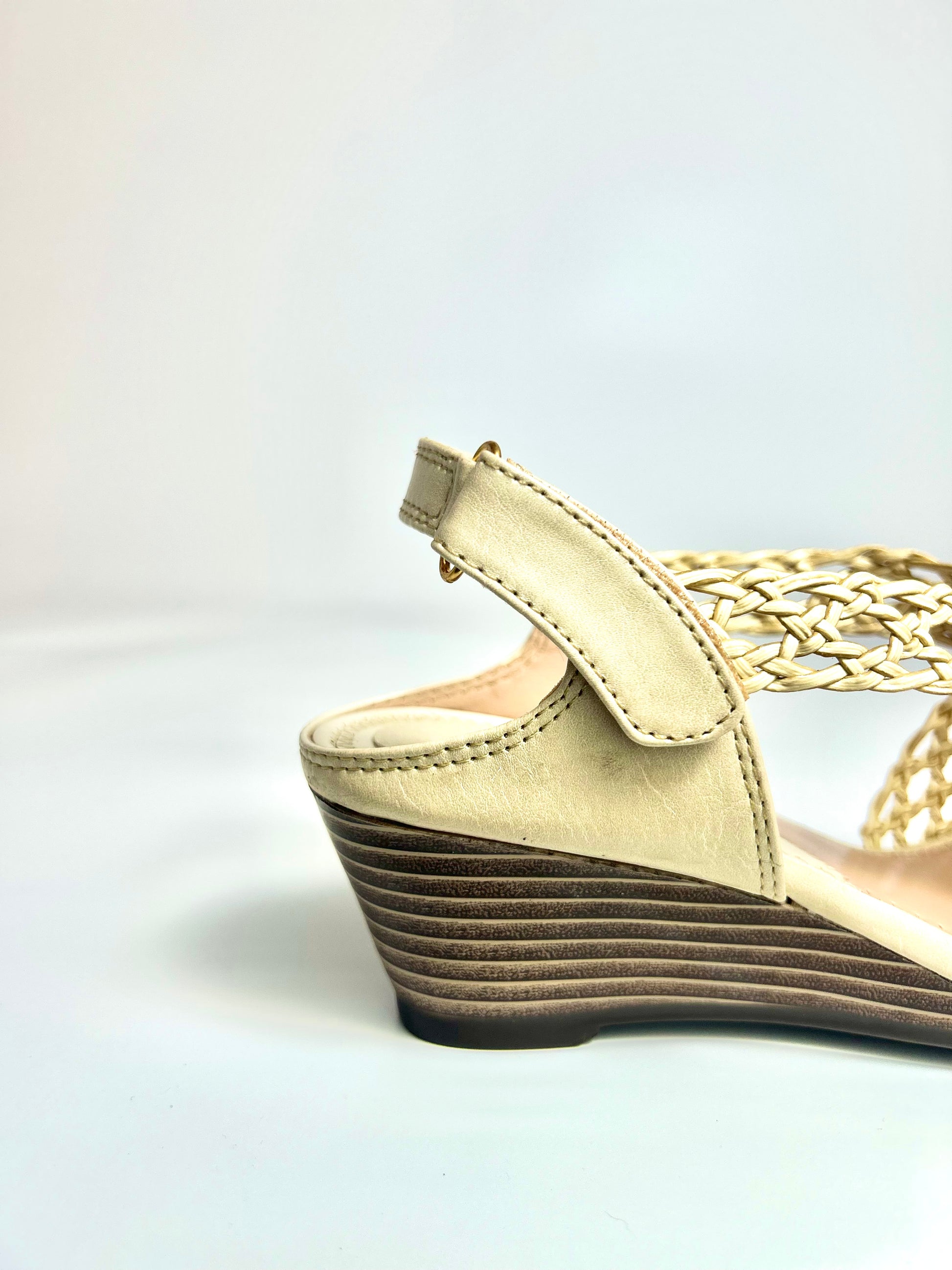 The Air Edit – Cream Mesh Flatform Sandal