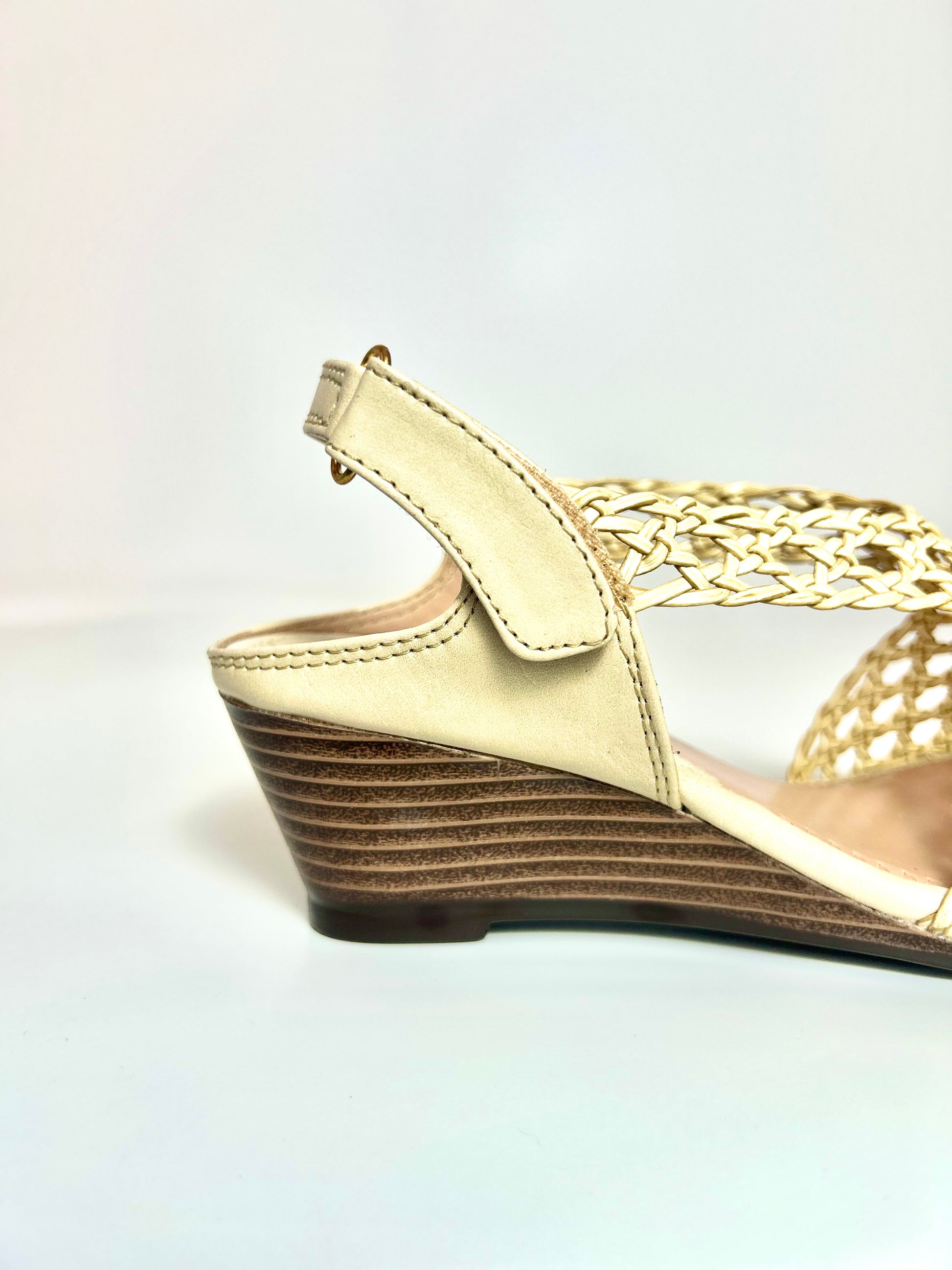 The Air Edit – Cream Mesh Flatform Sandal