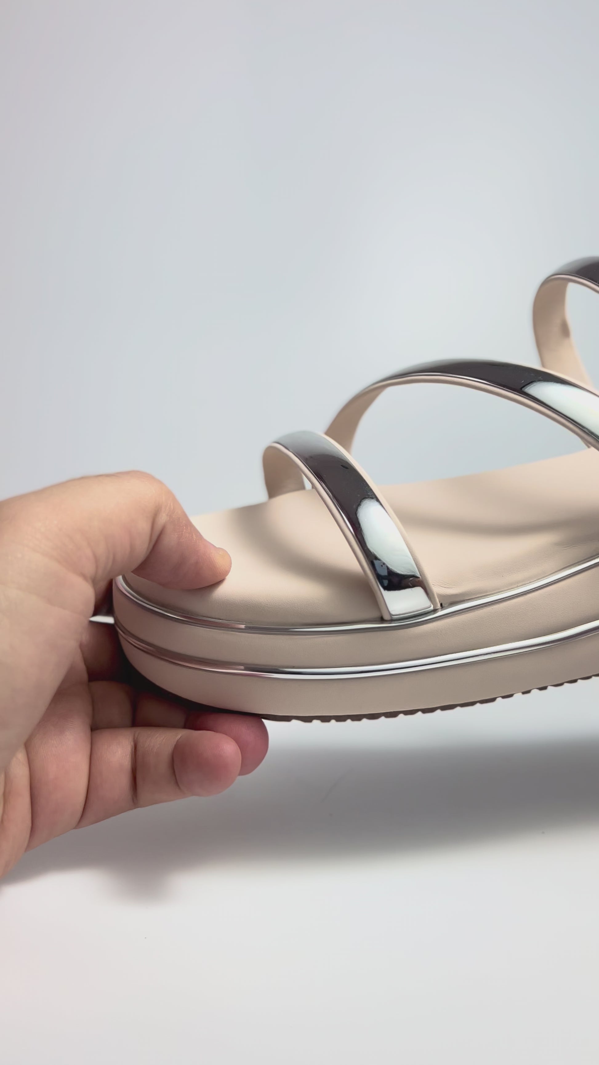 The Soft Rise – Cream Flatform Slip-On