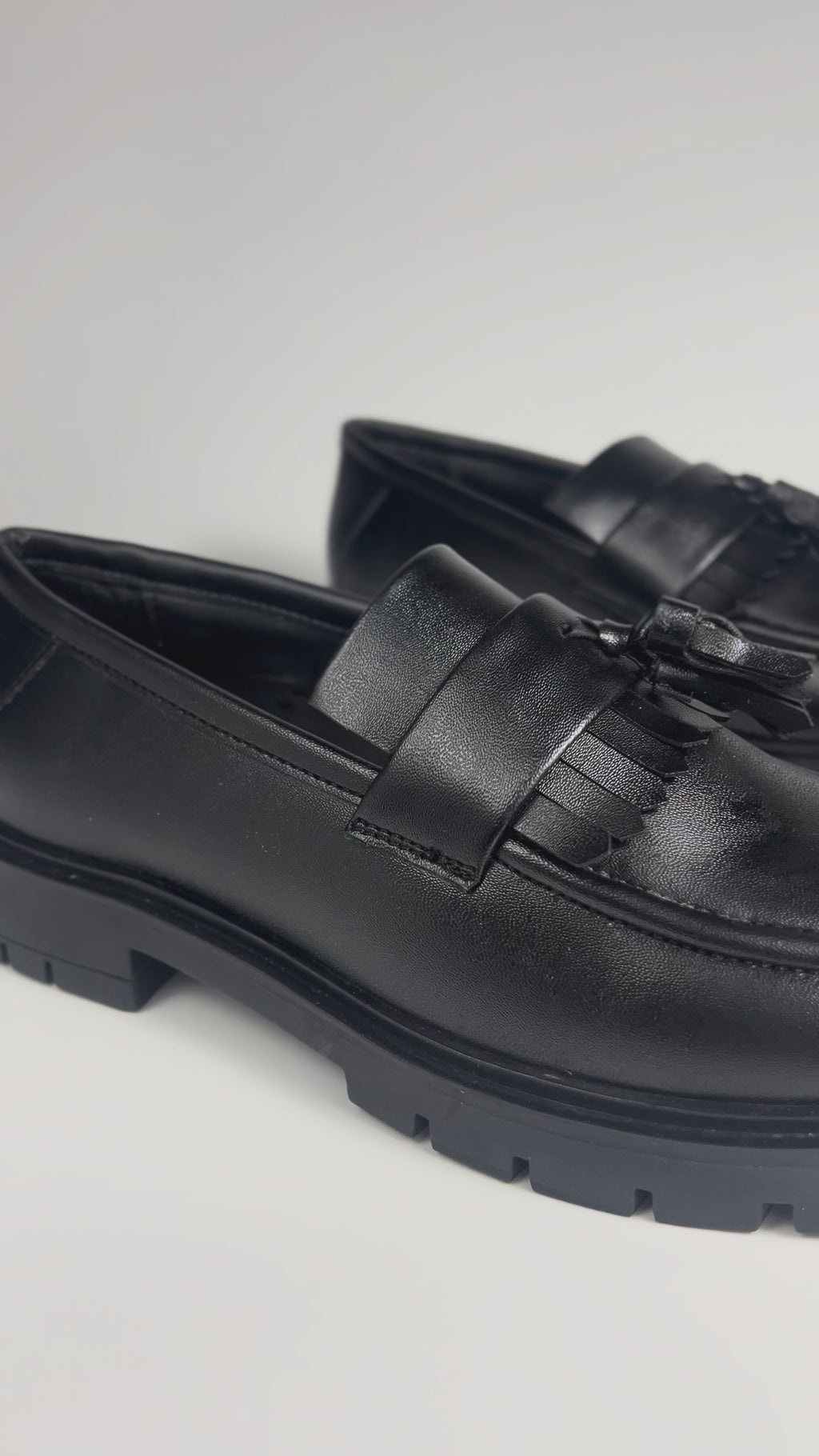 Loafers - Meier Legacy × India